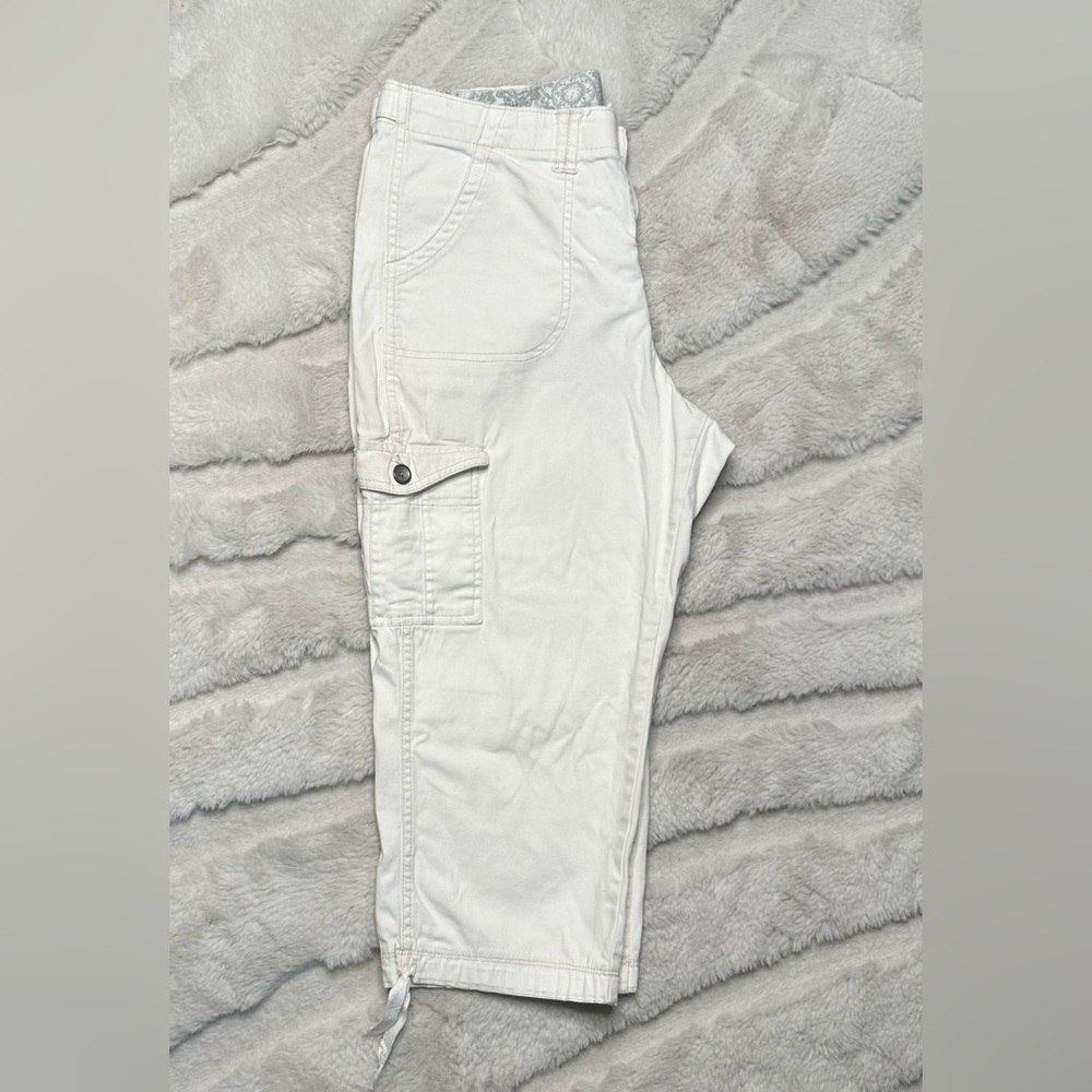 Lee | White Comfort Waistband Shorts